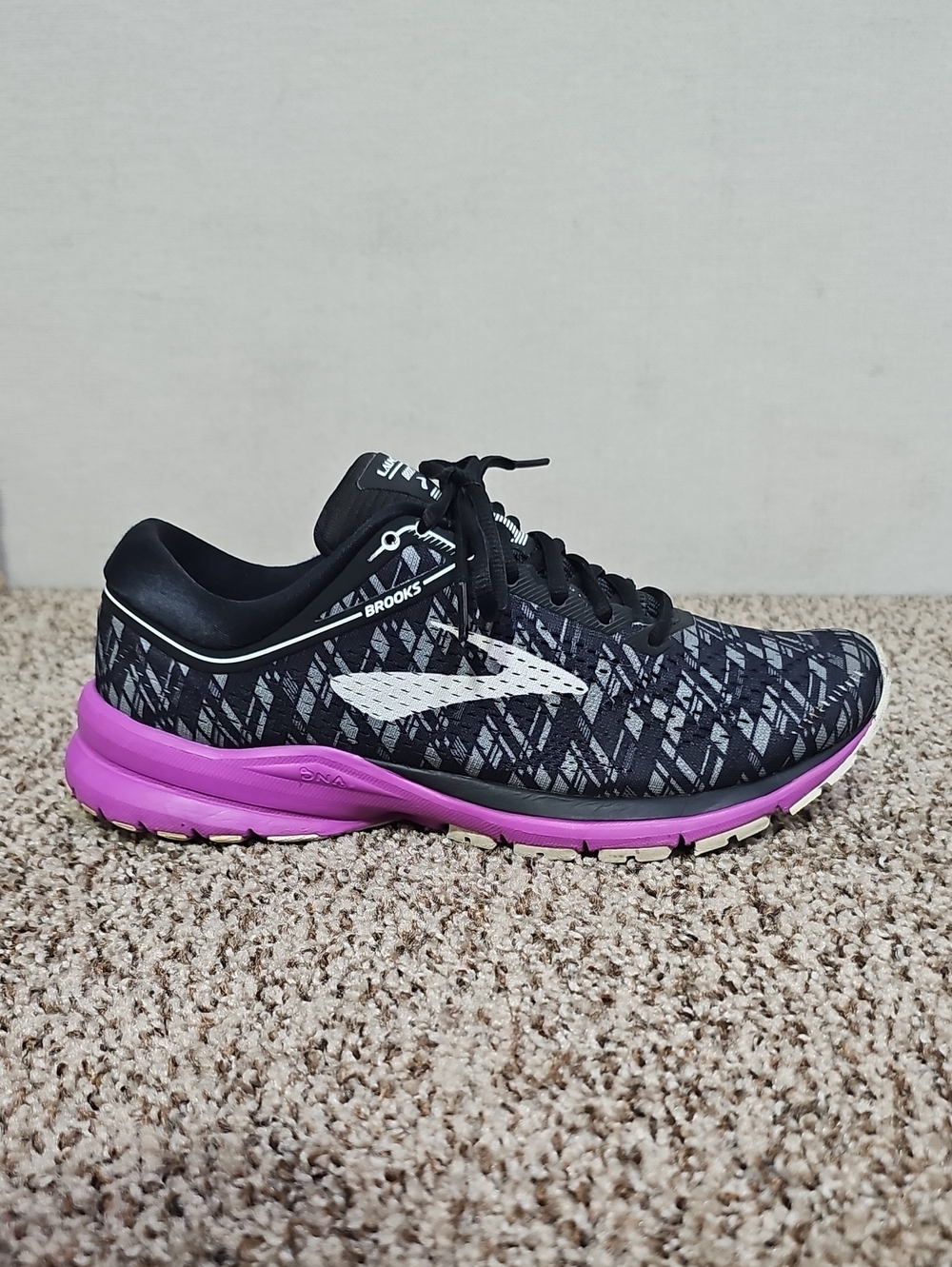 BROOKS LAUNCH 5 WOMENS SNEAKERS BFPM-06-213 - Picture 6 of 10